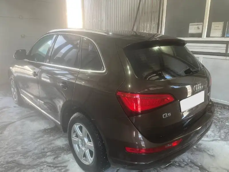 Audi Q5 2013 года, 2.0 TFSI, автомат, полный привод - Легковые автомобили (Авто) в Оренбург