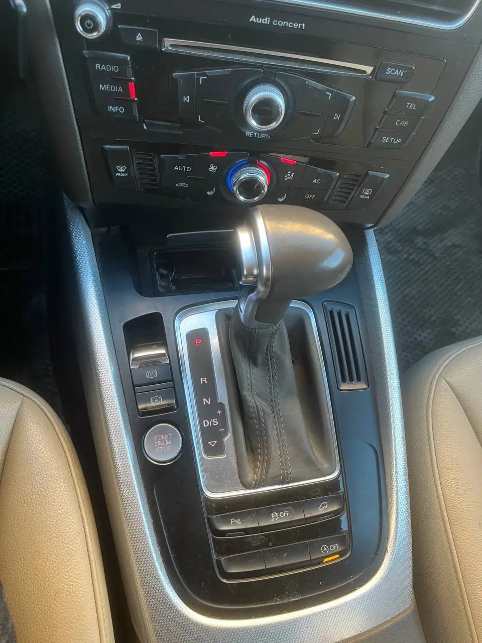 Audi Q5 2013 года, 2.0 TFSI, автомат, полный привод - Легковые автомобили (Авто) в Оренбург