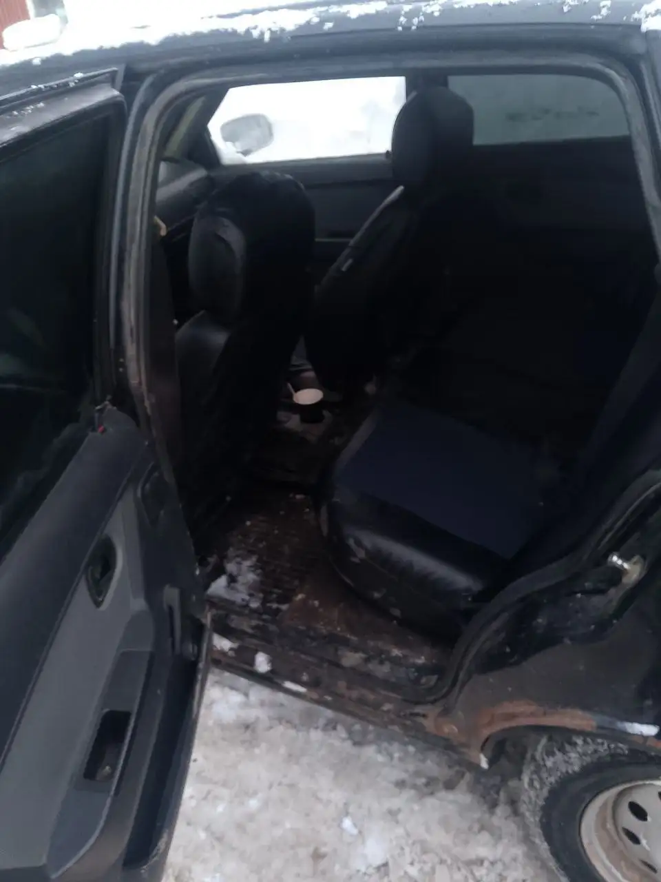 Продажа автомобиля ВАЗ-2110 2004 года - Легковые автомобили (Авто) в Альметьевск