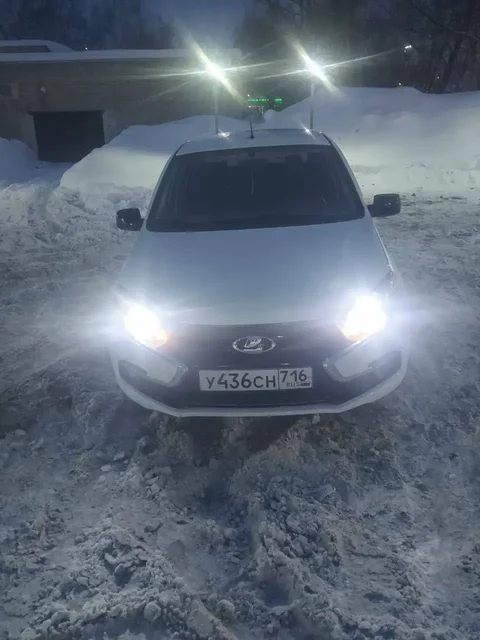 Продажа автомобиля Lada Granta 2013 года в Казани - Легковые в Казань