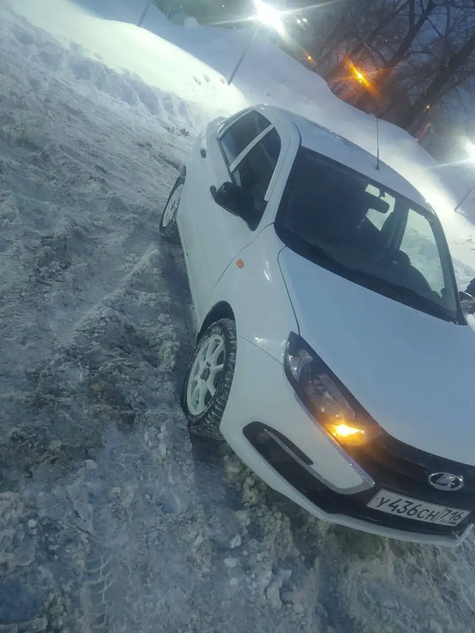 Продажа автомобиля Lada Granta 2013 года в Казани - Авто в Казань