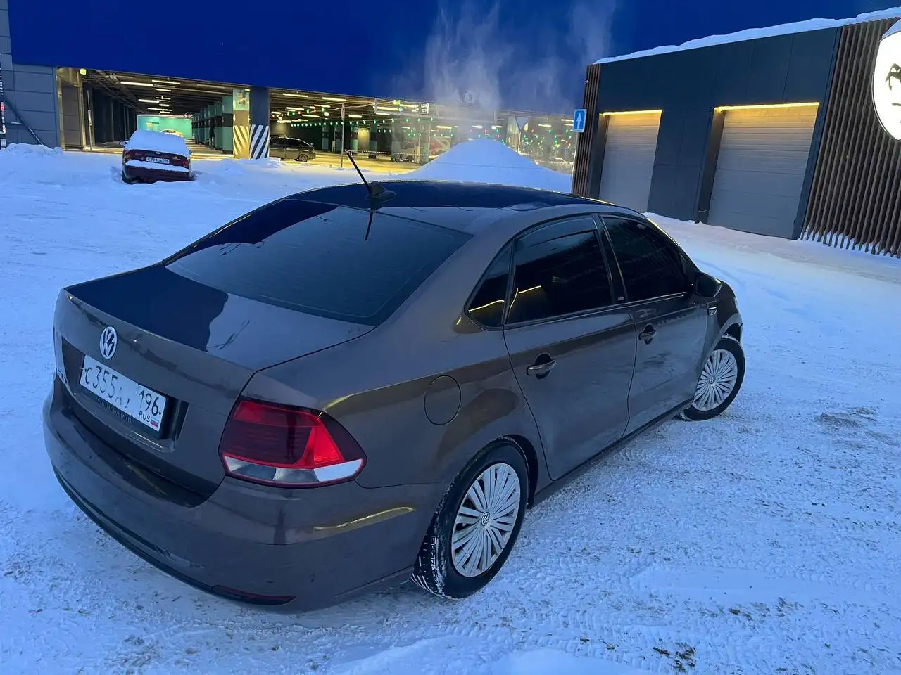 Автомобиль 2017 года, 1.6 механика - Авто в Екатеринбург