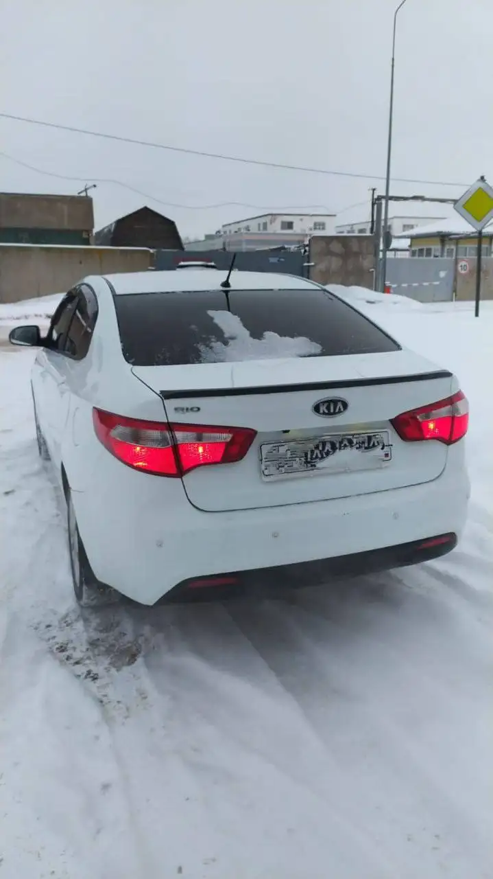 Продажа Kia Rio 2012 года с автоматом - Легковые автомобили (Авто) в Набережные Челны