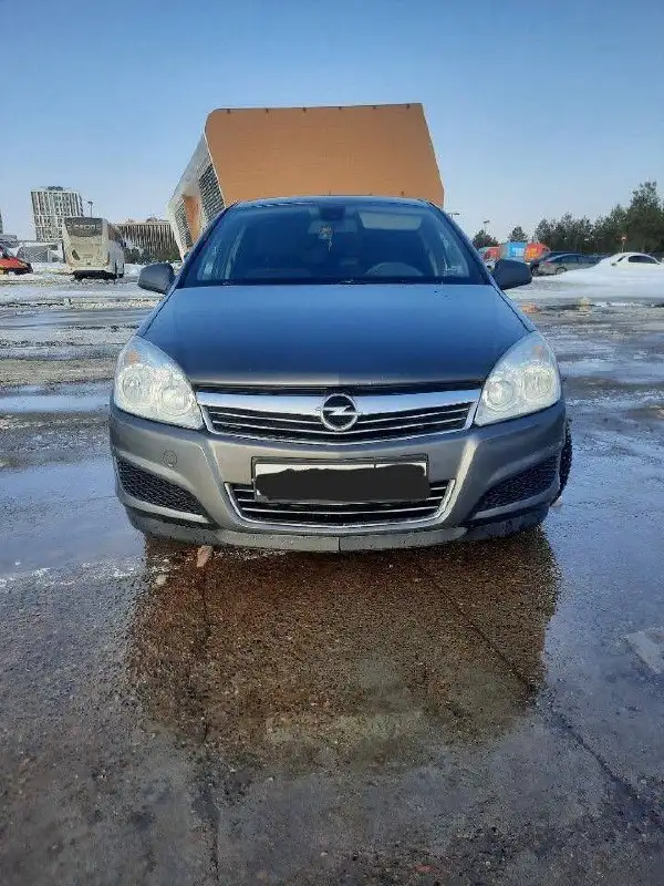 Opel Astra H 2011 года с документами - Авто в Набережные Челны