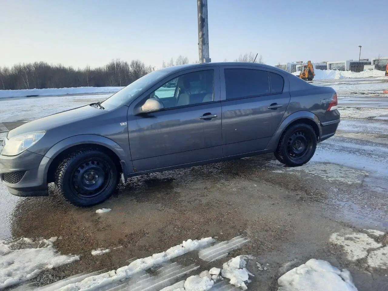 Opel Astra H 2011 года с документами - Авто в Набережные Челны