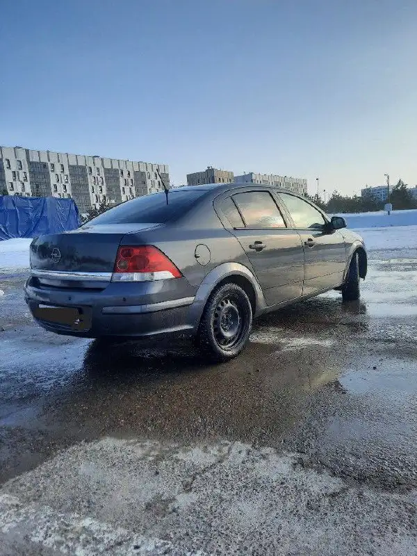 Opel Astra H 2011 года с документами - Авто в Набережные Челны