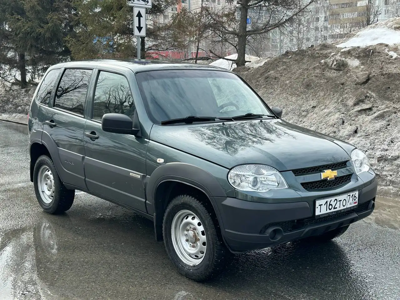 Chevrolet Niva 4x4 2017 года - Авто в Казань