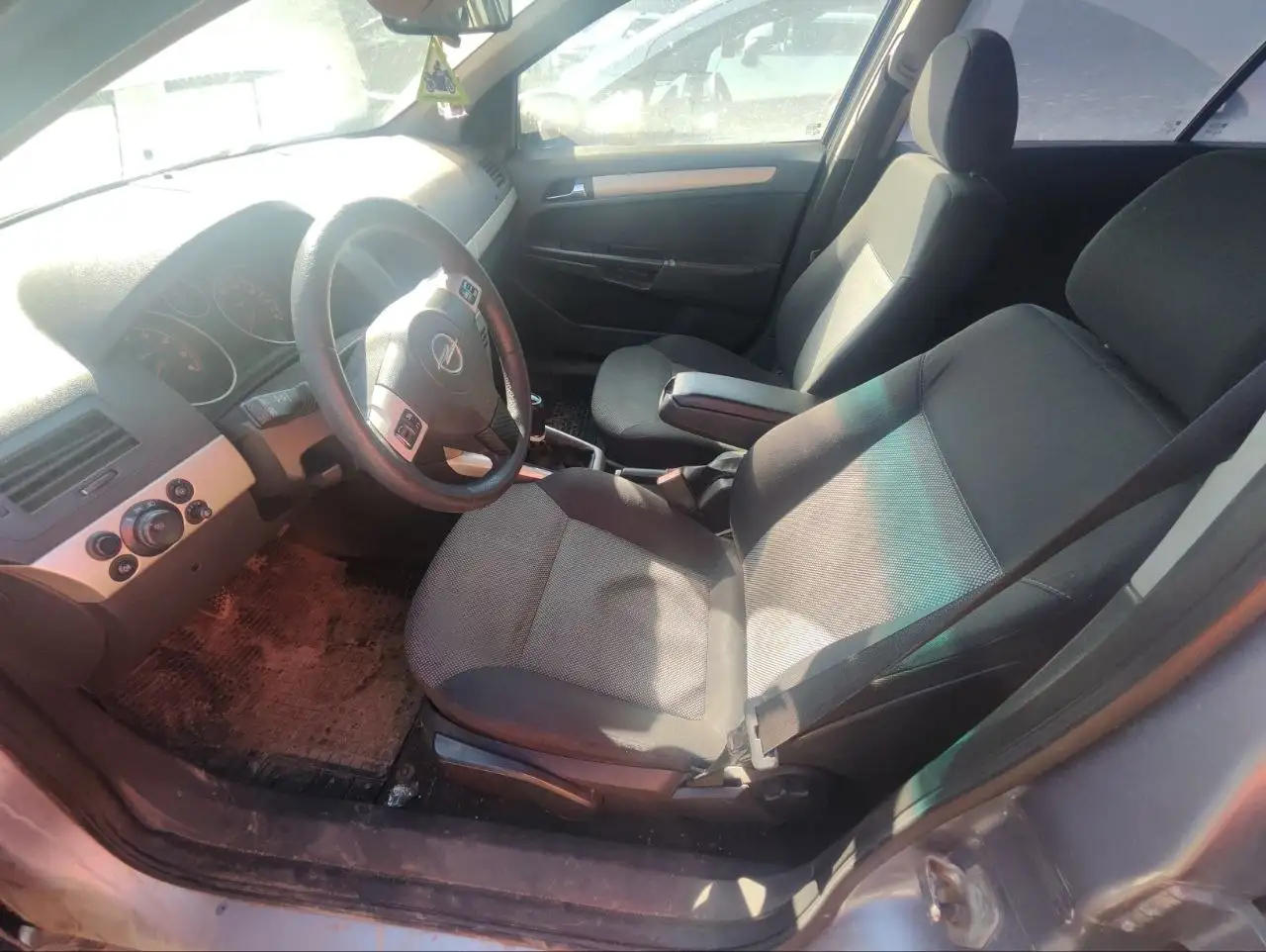 Опель Астра 8 лет - Легковые автомобили (Авто) в Казань