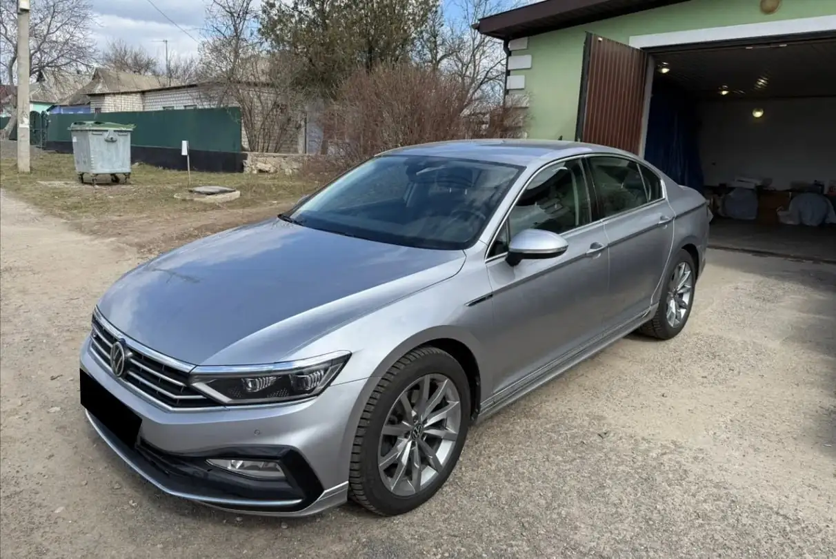 Volkswagen Passat 2021 B8 2.0 TSI 220 л.с. DSG R-Line - Авто в Казань