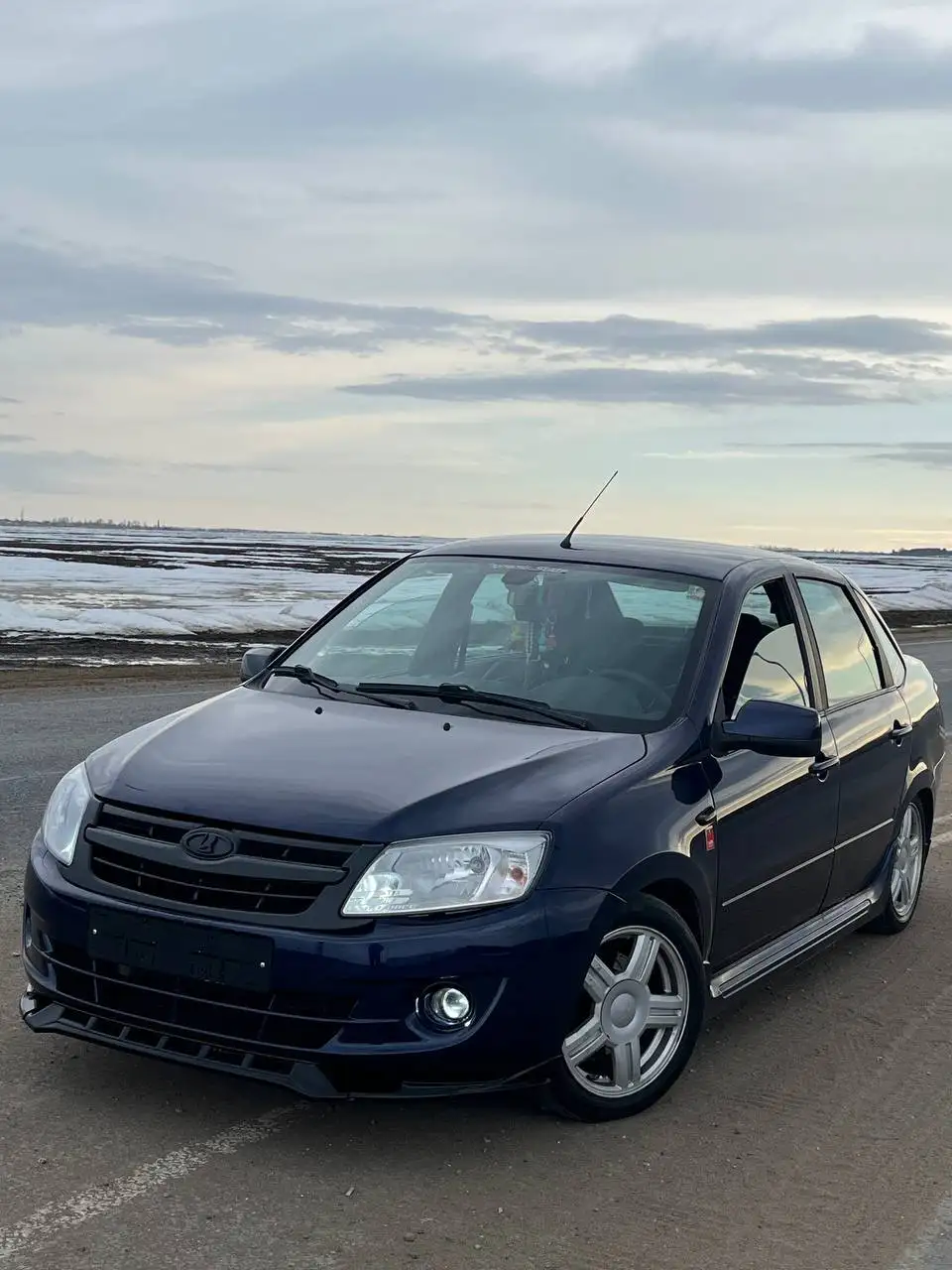 Продажа Lada Granta 2013 года в люксовой комплектации - Легковые автомобили (Авто) в Казань