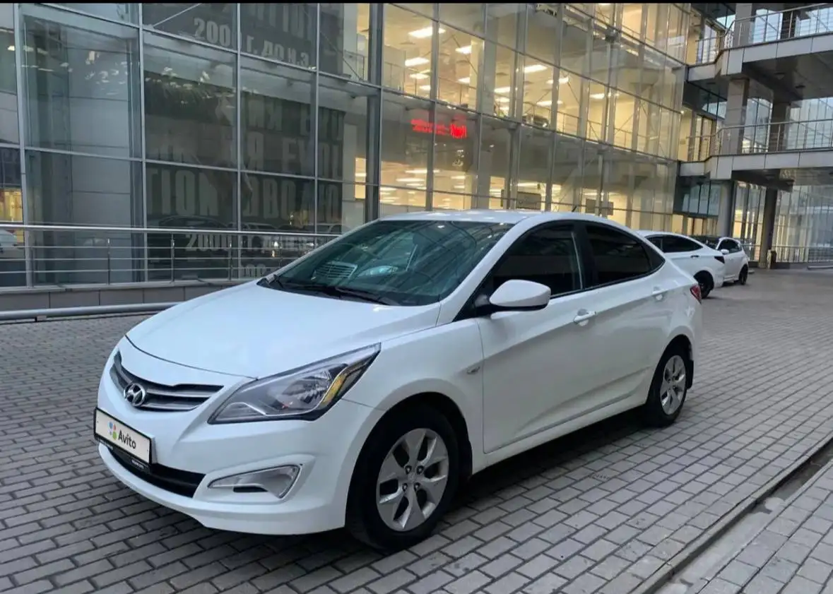 Солярис 2015 года в хорошей комплектации - Легковые автомобили (Авто) в Казань