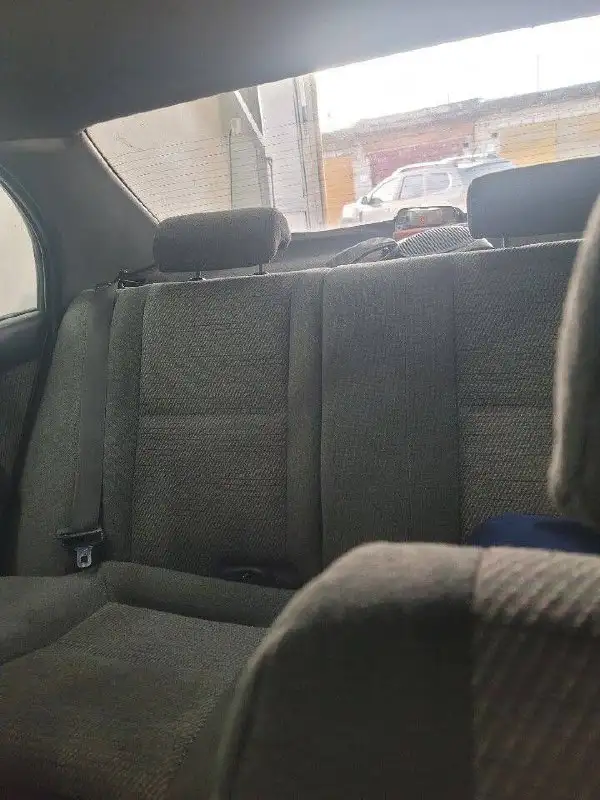 Продажа автомобиля Карина е 1992 с неисправным двигателем - Авто в Казань