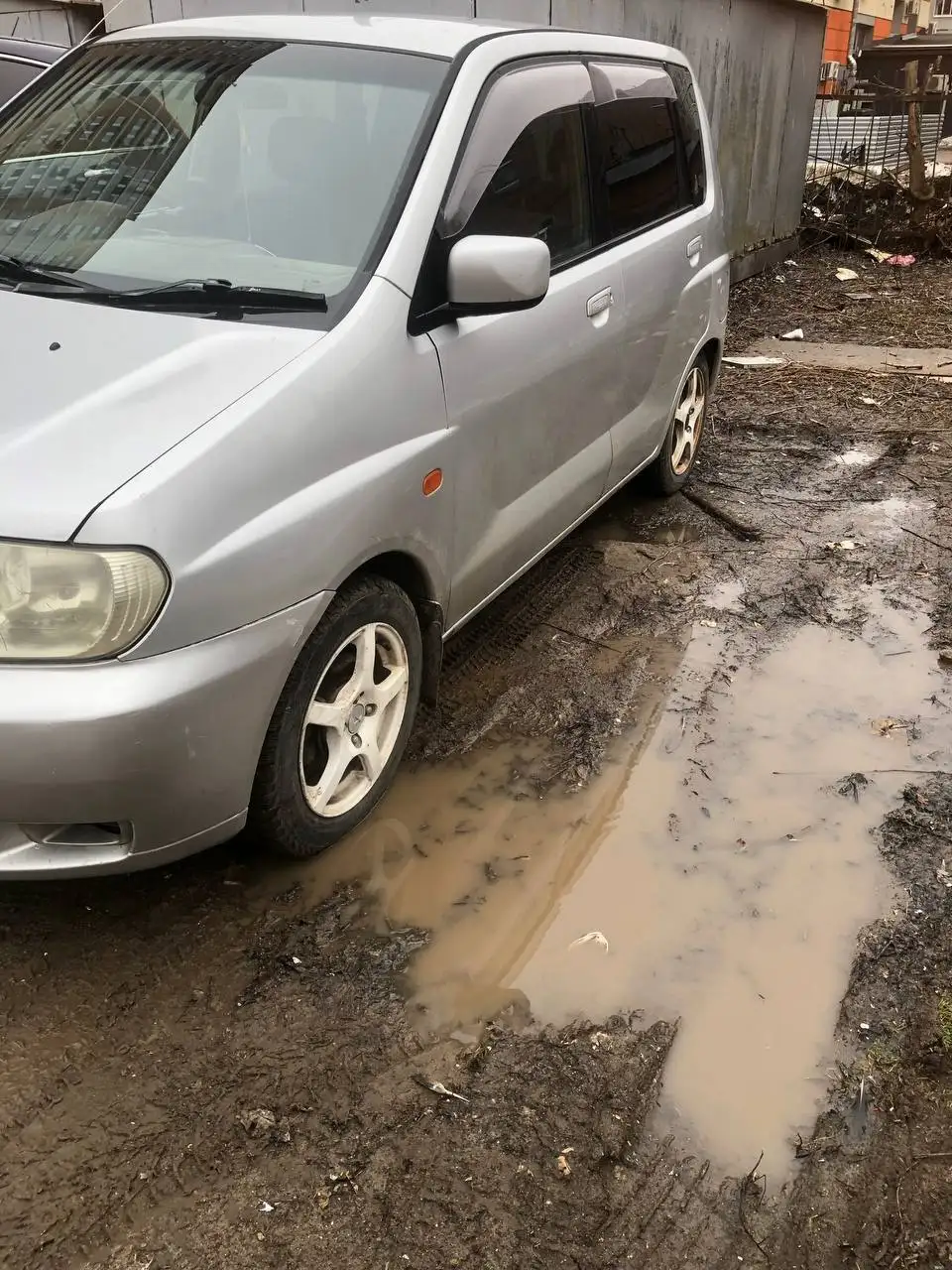 Продажа Mitsubishi Dingo 2001 года - Авто в Казань