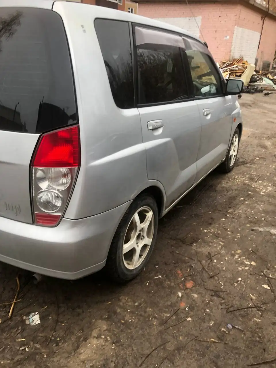 Продажа Mitsubishi Dingo 2001 года - Авто в Казань