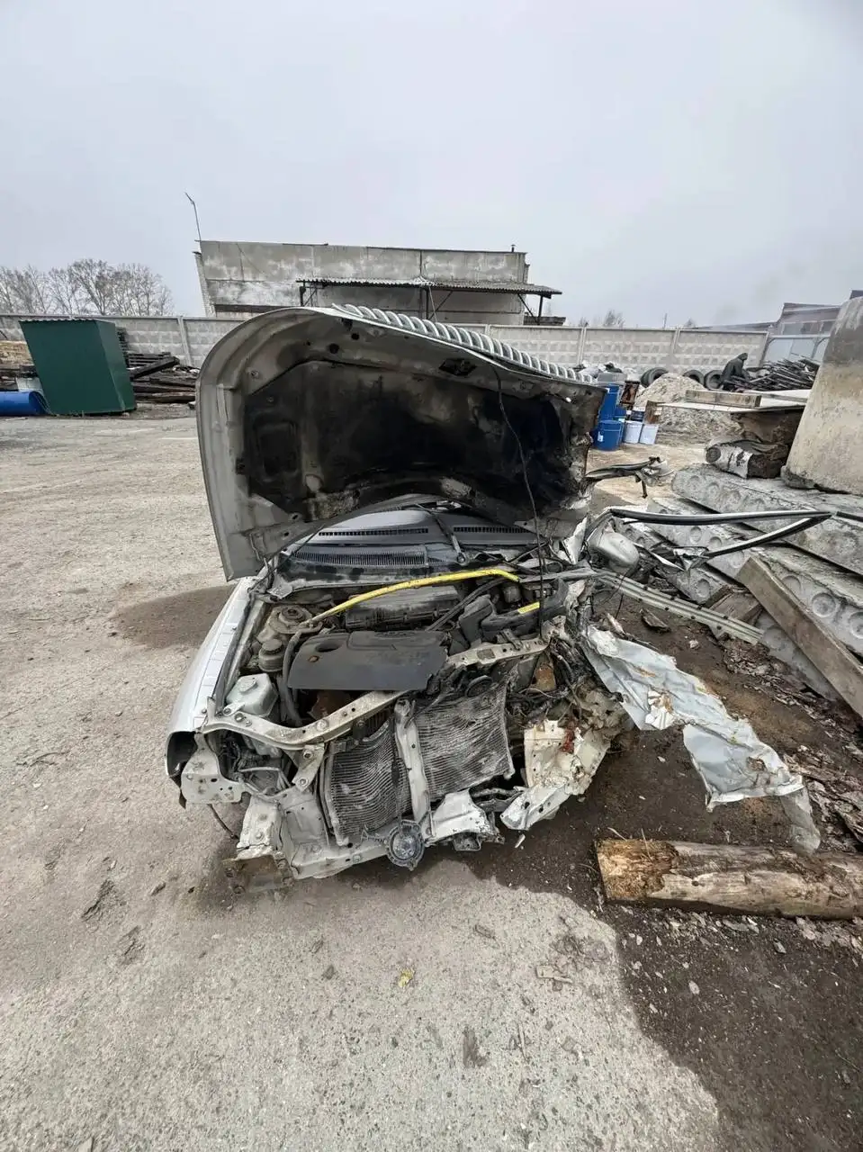 Автомобиль 2001 года выпуска, 1.5 бензин, механика - Легковые автомобили (Авто) в Асбест