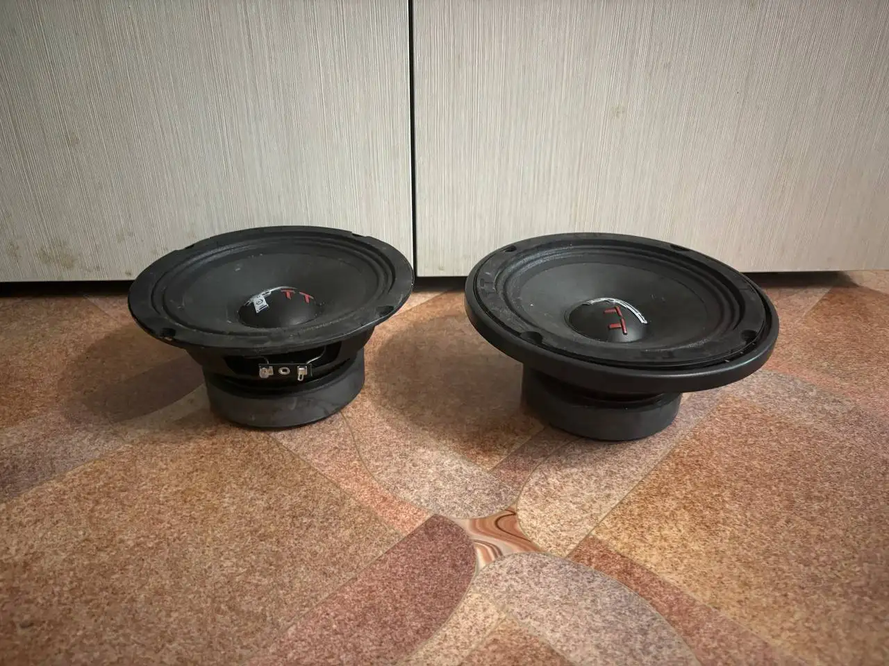 Продажа автозапчастей и аудиооборудования - Автозапчасти (Запчасти) в Казань