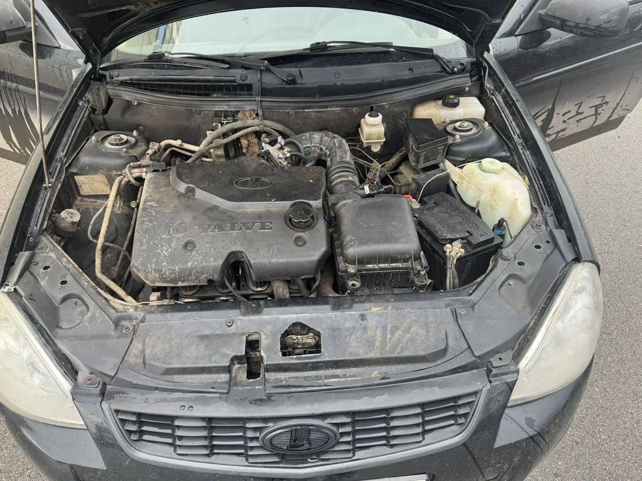 Автомобиль 2011 года, 16 клапанов, люкс с кондиционером - Авто в Казань