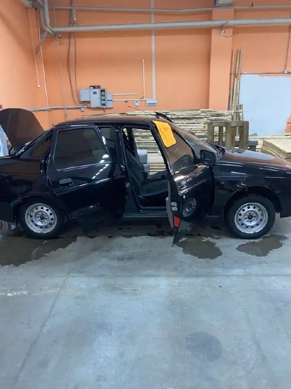 Автомобиль 2011 года, 16 клапанов, люкс с кондиционером - Авто в Казань