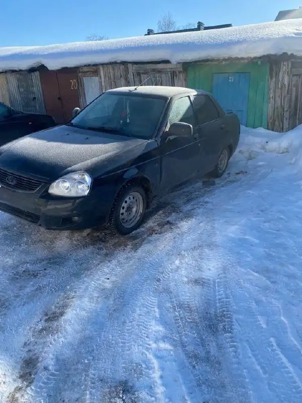 Автомобиль 2011 года, 16 клапанов, люкс с кондиционером - Авто в Казань