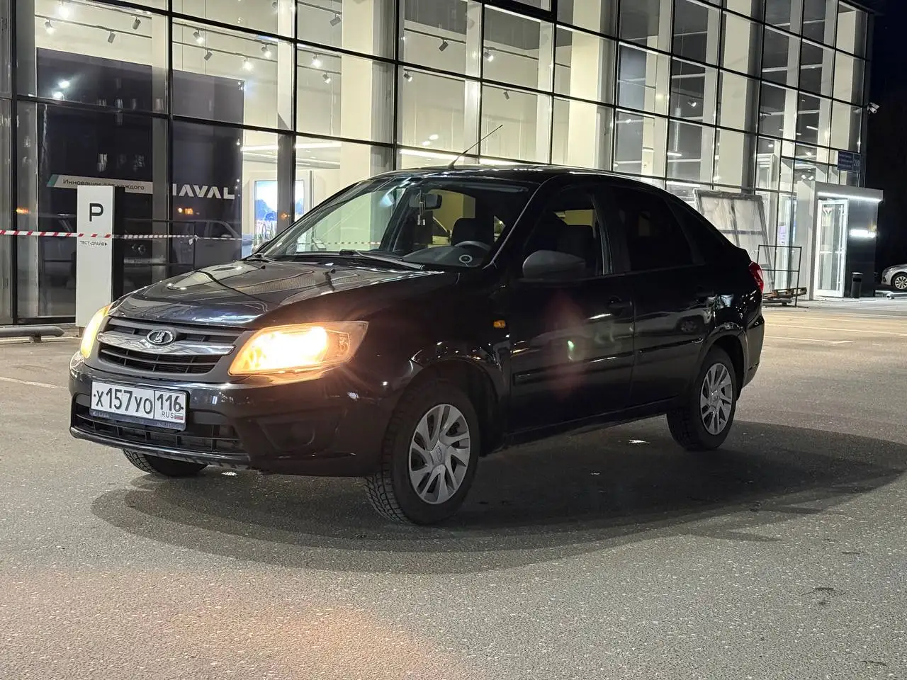 Продажа Lada Granta лифтбек 2016 года - Легковые автомобили (Авто) в Казань