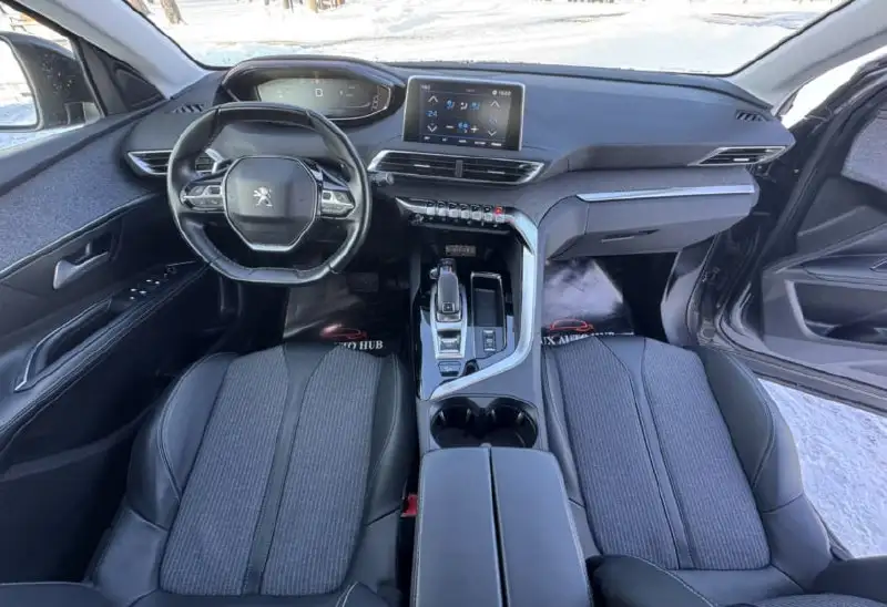 Peugeot 3008 2021 кроссовер - Кроссовер (Авто) в Казань