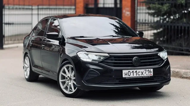 Volkswagen POLO 2020 года в идеальном состоянии - Минивэны и микроавтобусы в Казань