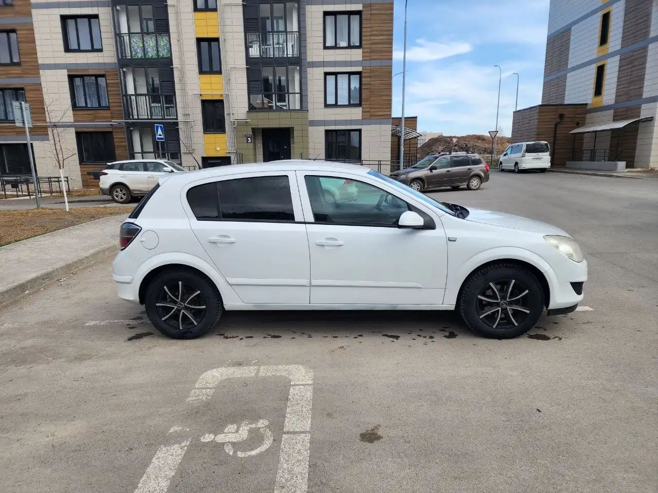 Продажа Opel Astra 2009 года - Легковые автомобили (Авто) в Казань