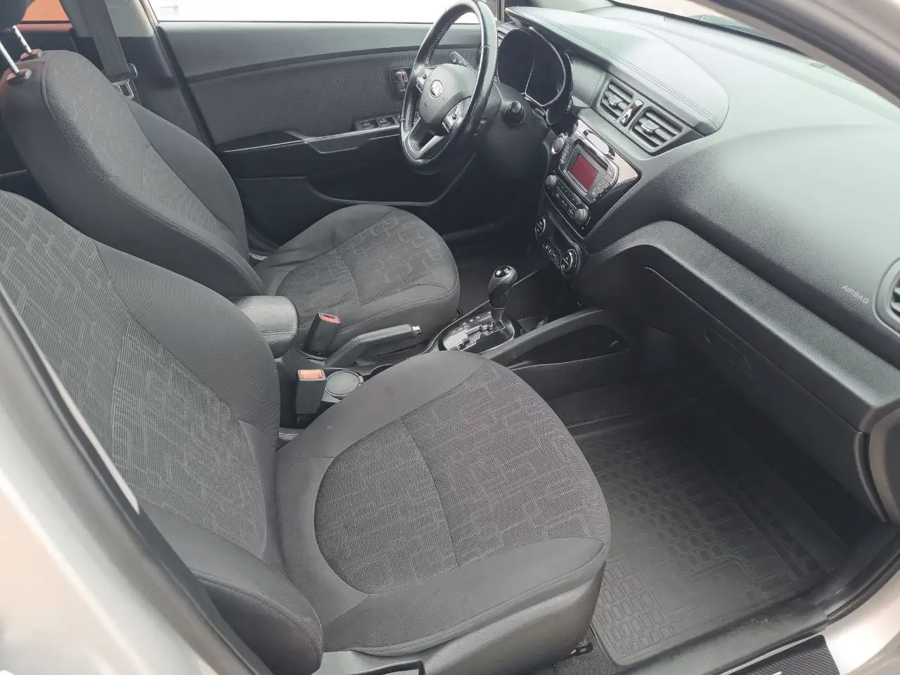 Kia Rio 2013 года в отличном состоянии - Легковые автомобили (Авто) в Казань