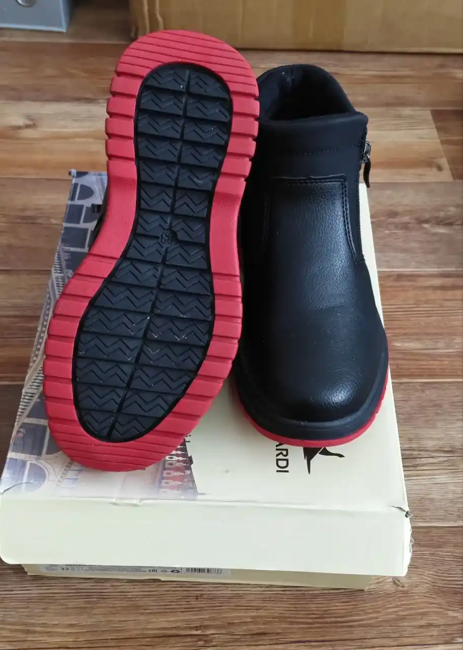 Полусапожки детские для мальчиков-школьников