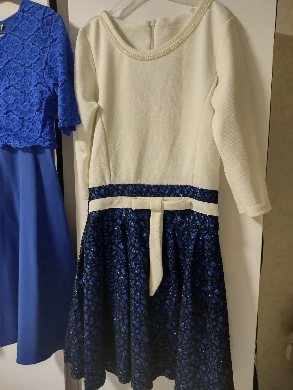 Продам или аренда костюмов Снегурочки, белки, тыквы