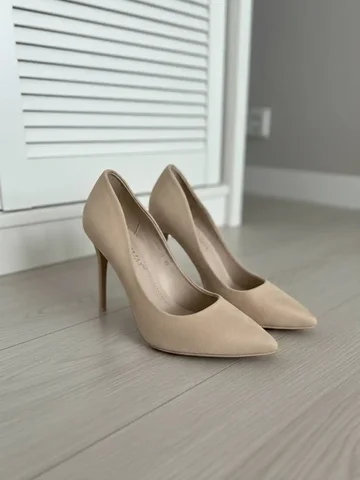 Шикарные туфли на высоком каблуке размер 36 - Одежда в Чебоксары