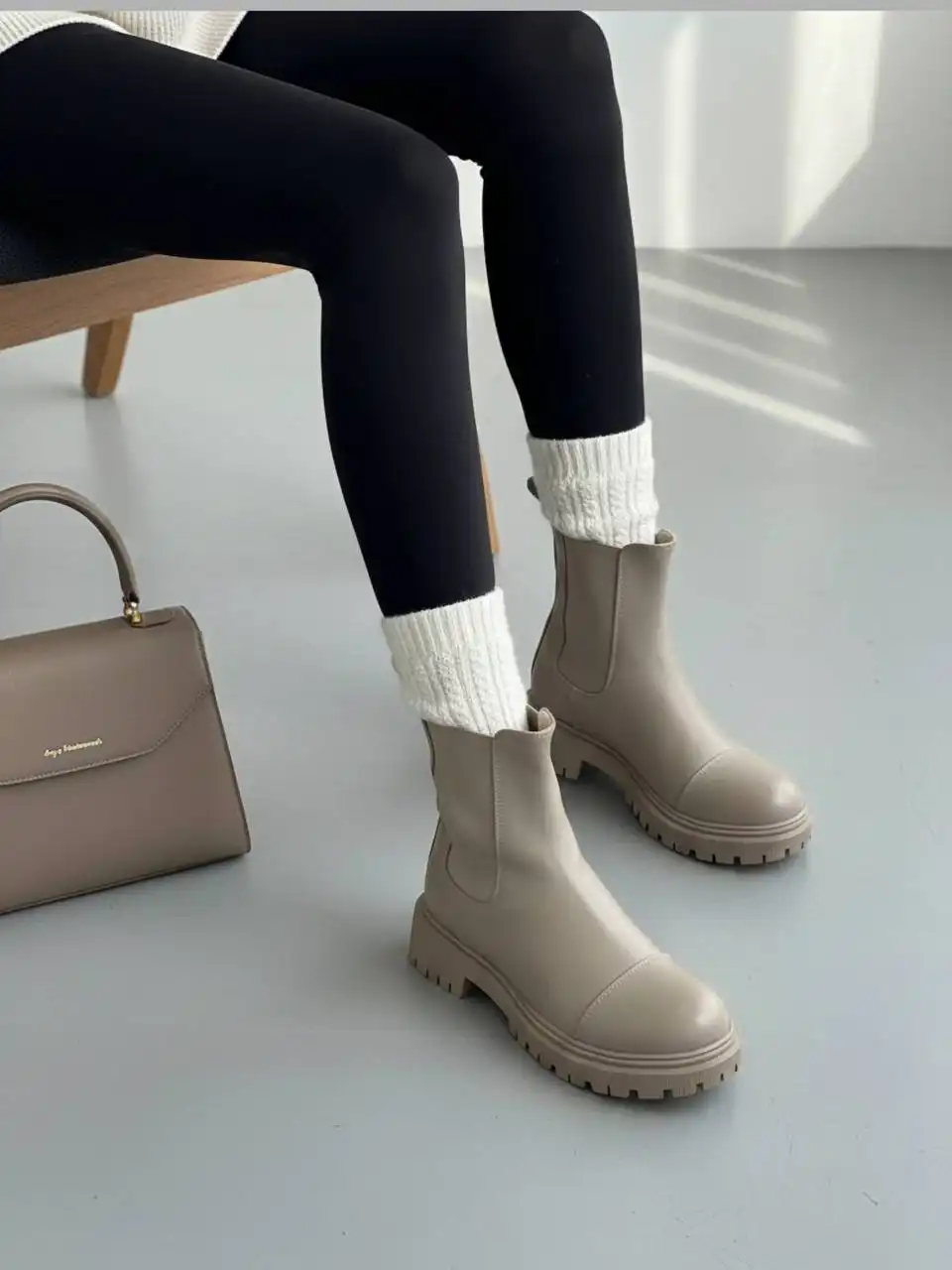 Теплые и стильные ботинки на каждый день