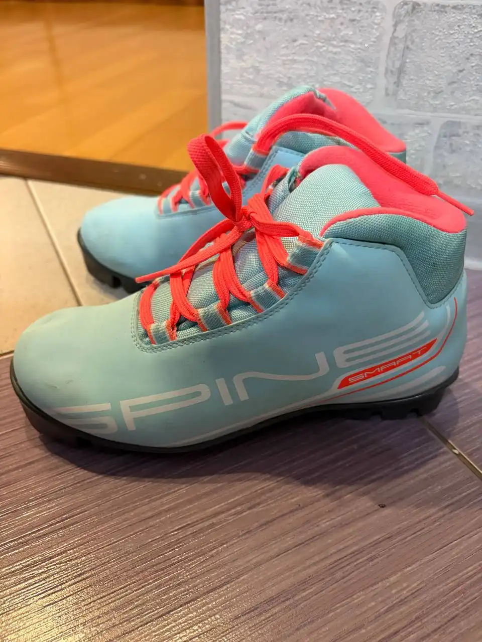 Лыжные ботинки Spine 35 размер - Лыжная экипировка (Хобби и отдых) в Чебоксары