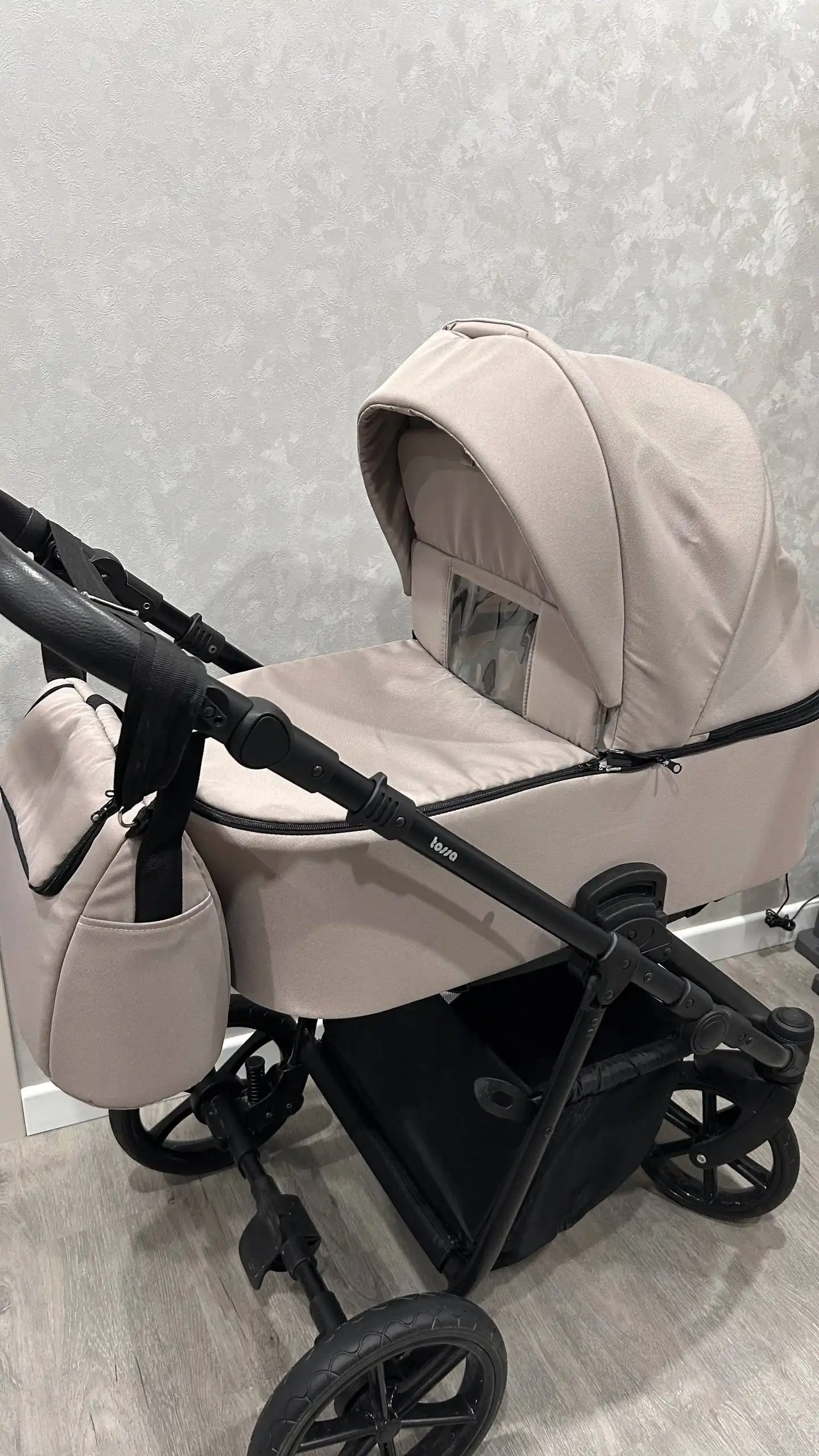 Продажа коляски 2 в 1 с прогулочным блоком и люлькой - Коляски (Товары для детей) в Чебоксары