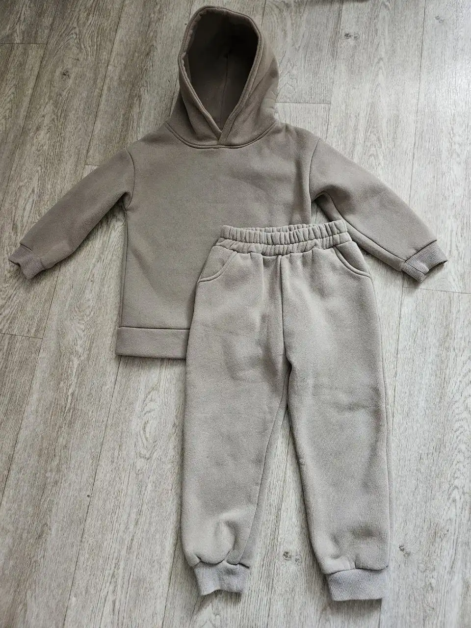 Теплый зимний костюм для мальчика 104-110 размер - Детская одежда (Барахолка) в Чебоксары