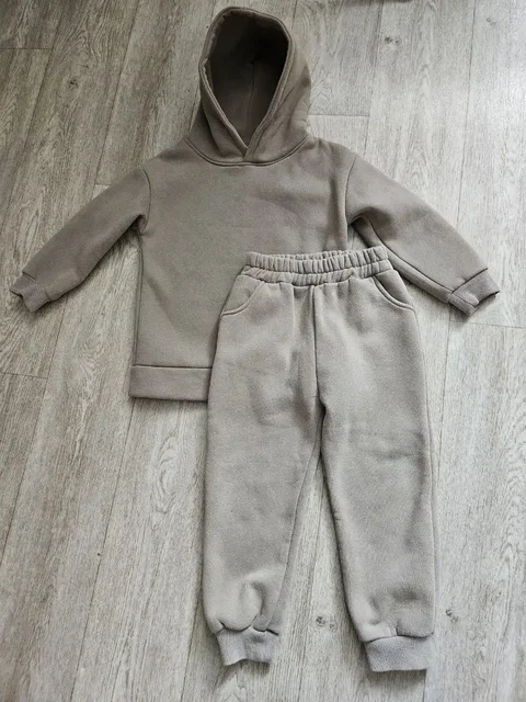 Теплый зимний костюм для мальчика 104-110 размер - Часы в Чебоксары