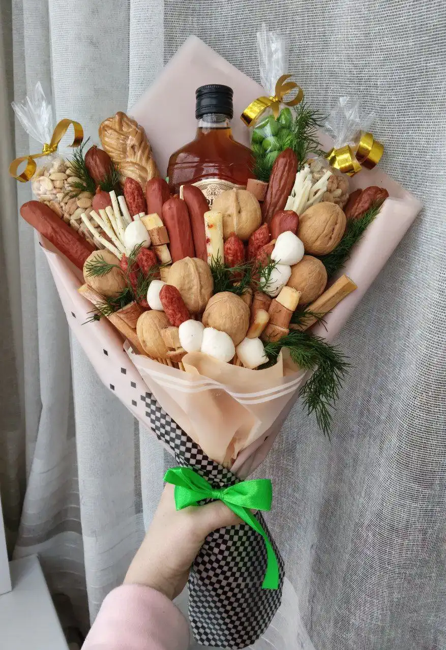 Оригинальные букеты и подарки на заказ - Флористика (Услуги) в Чебоксары