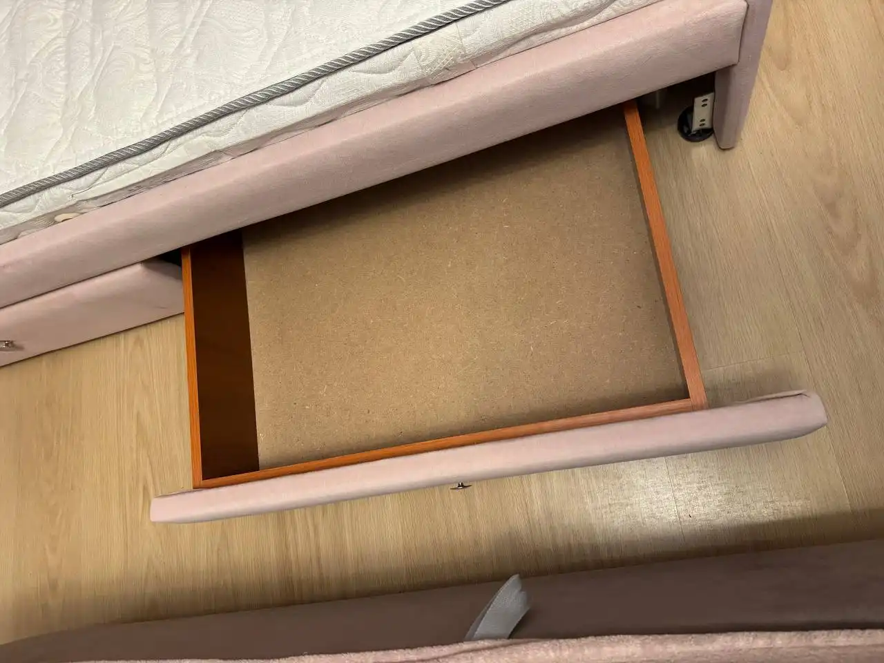 Кровать с матрасом для детей - Детская мебель (Товары для детей) в Чебоксары