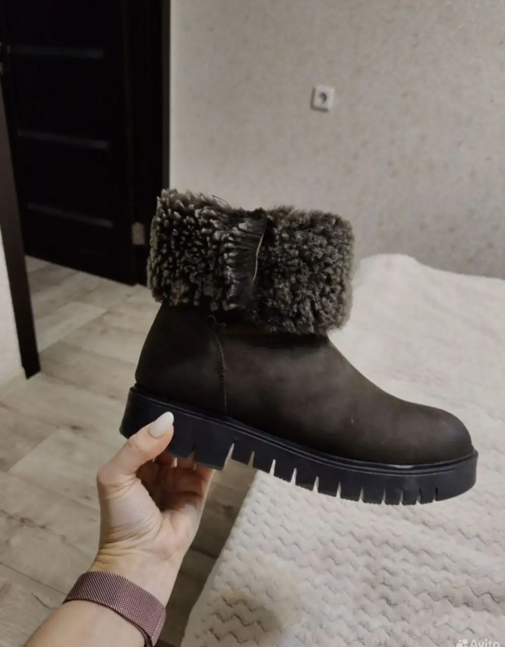 Продажа сумки, топа и ботинок - Обувь и аксессуары (Одежда) в Чебоксары