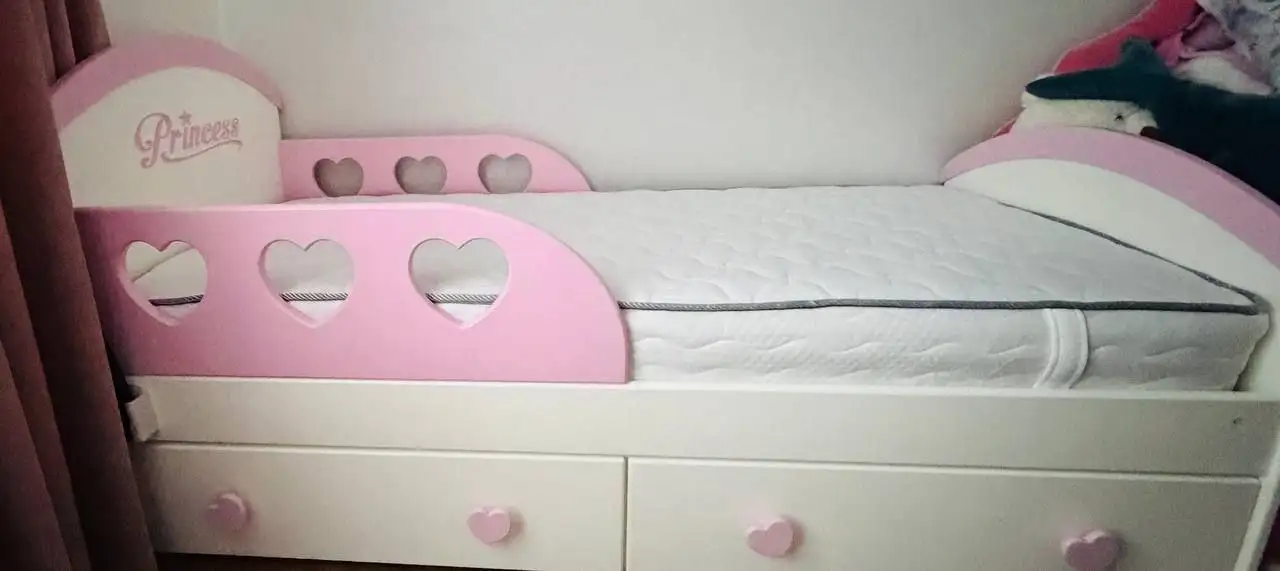 Продажа кровати с матрасом - Барахолка в Чебоксары