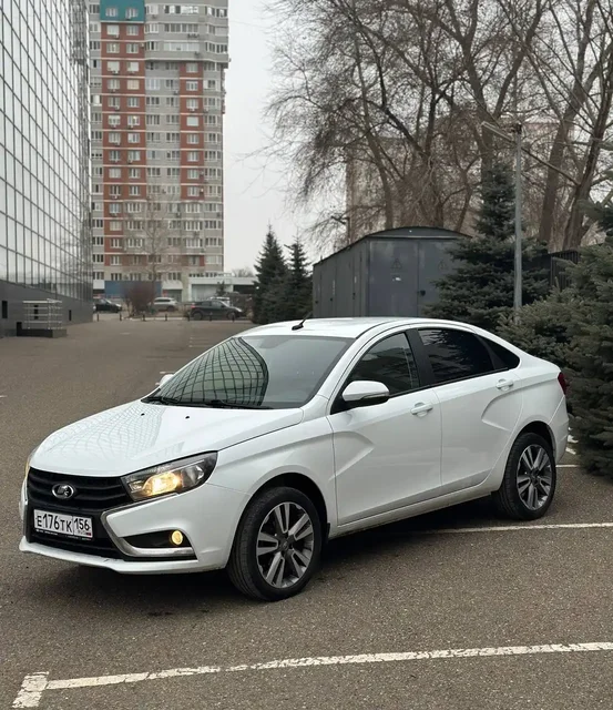 Продам Весту 2016 года - Авто в Оренбург