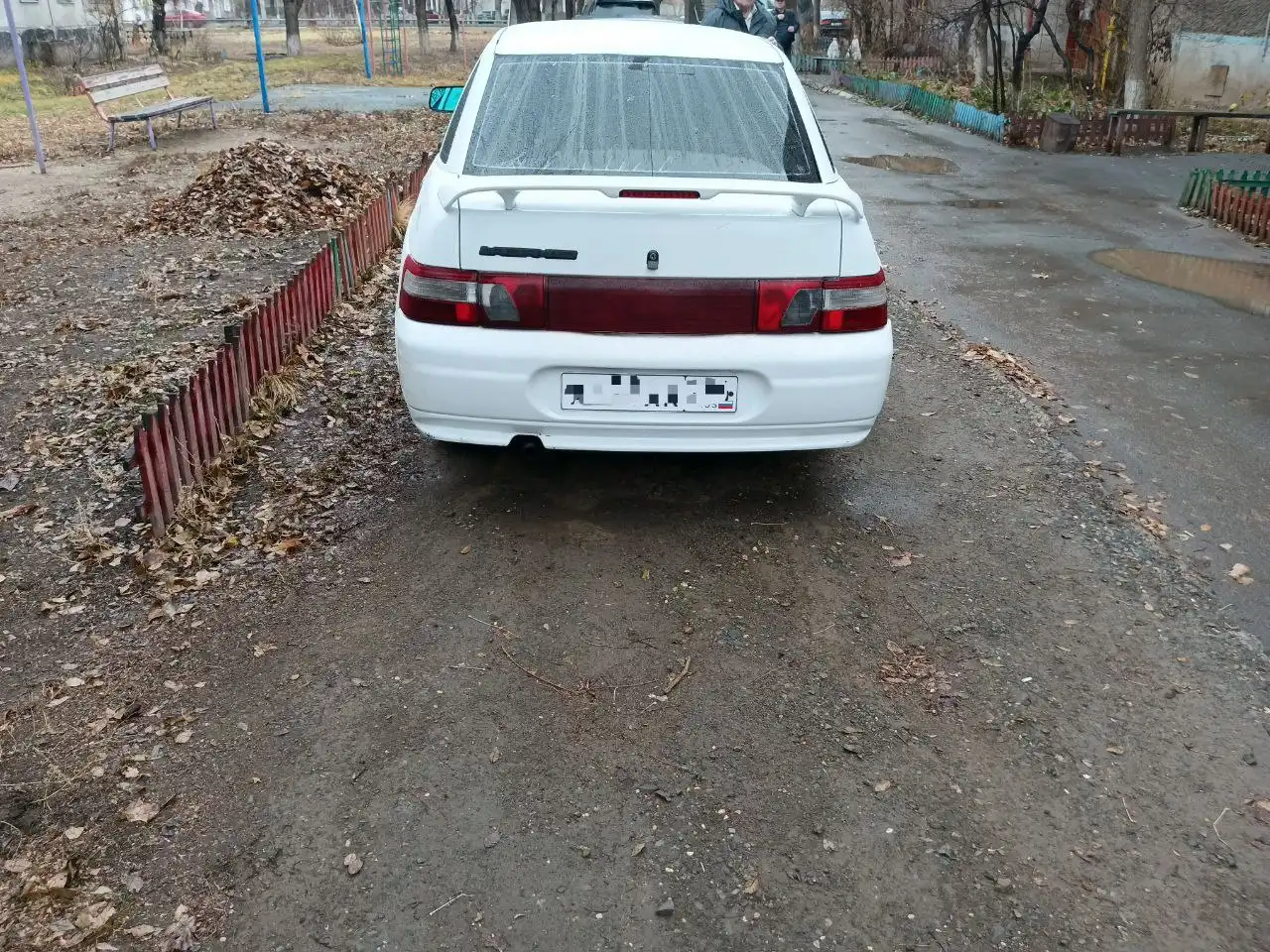 ВАЗ 2110 1998 года в отличном состоянии