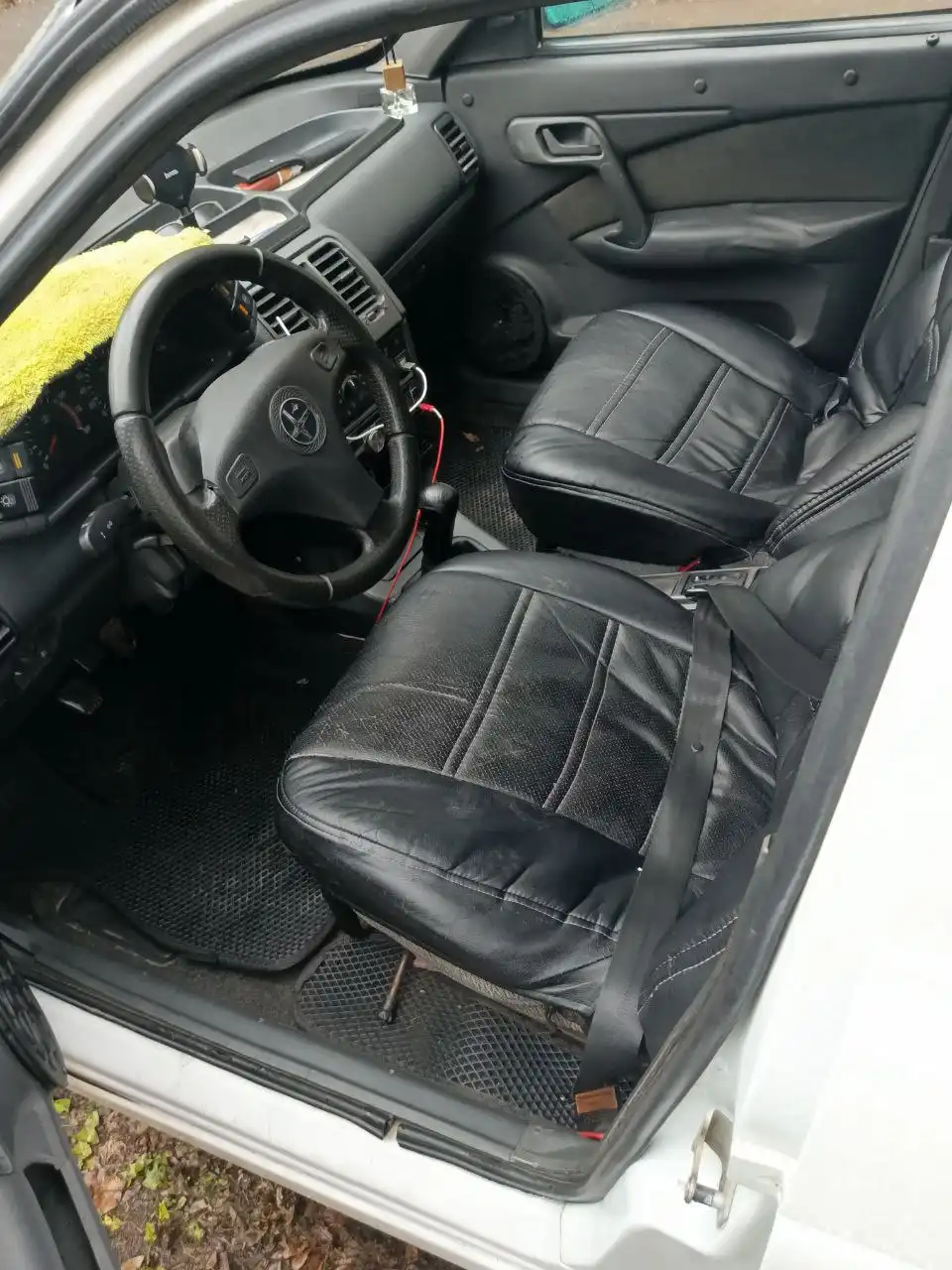 ВАЗ 2110 1998 года в отличном состоянии