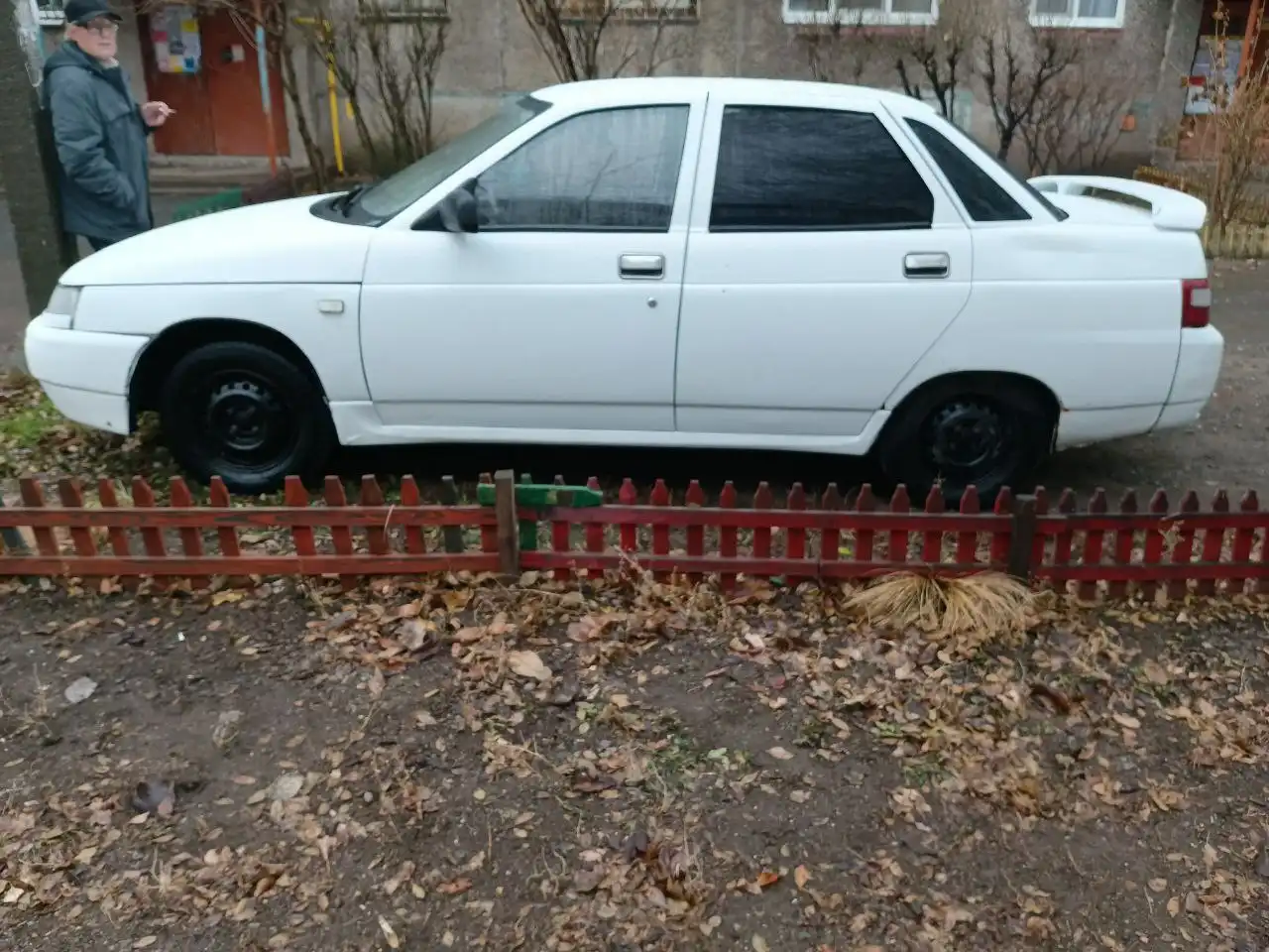 ВАЗ 2110 1998 года в отличном состоянии