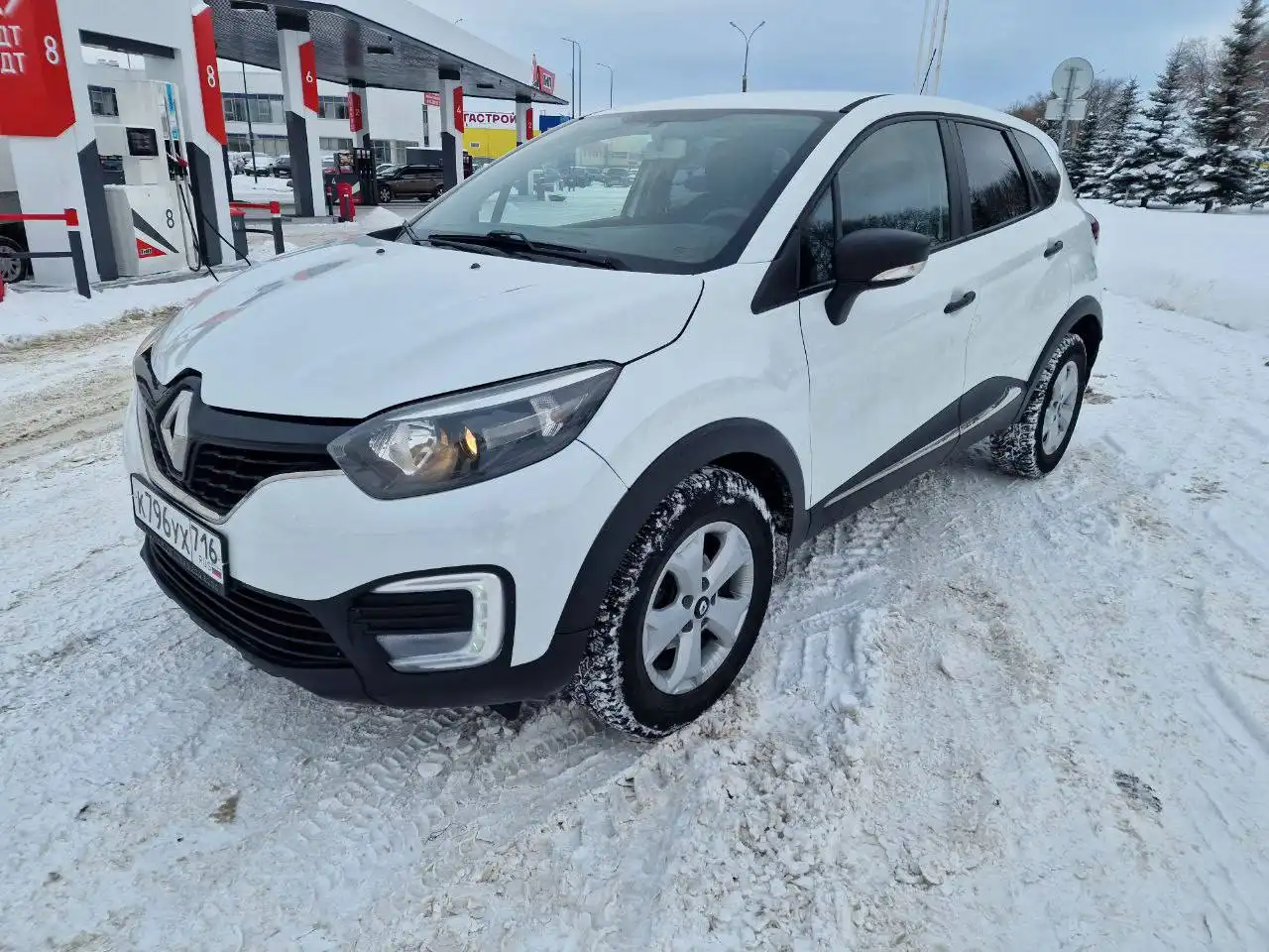 Renault Captur 2017 года, 168000 км, механика, полный электропакет - Легковые автомобили (Авто) в Оренбург