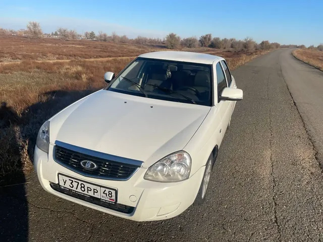 Продажа Лада Приора 2010 года с кондиционером - Госномера в Оренбург