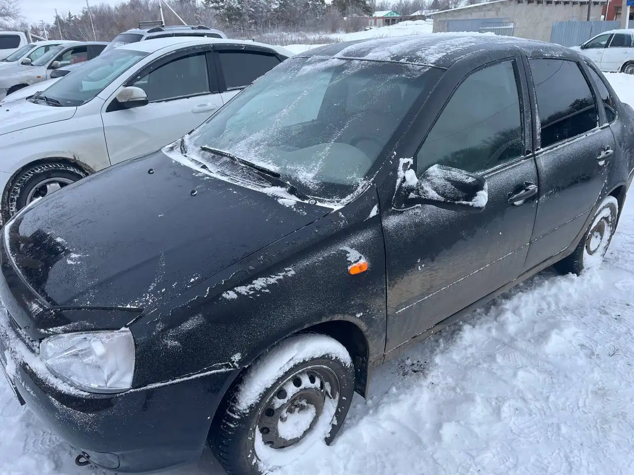 Продается Лада Калина 2011 года 1.4 16 клапанов