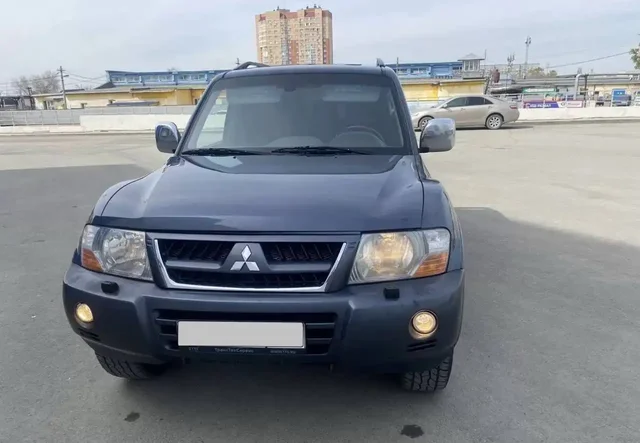 Продам Mitsubishi Pajero III 2005 года в отличном состоянии - частное объявление в Оренбург