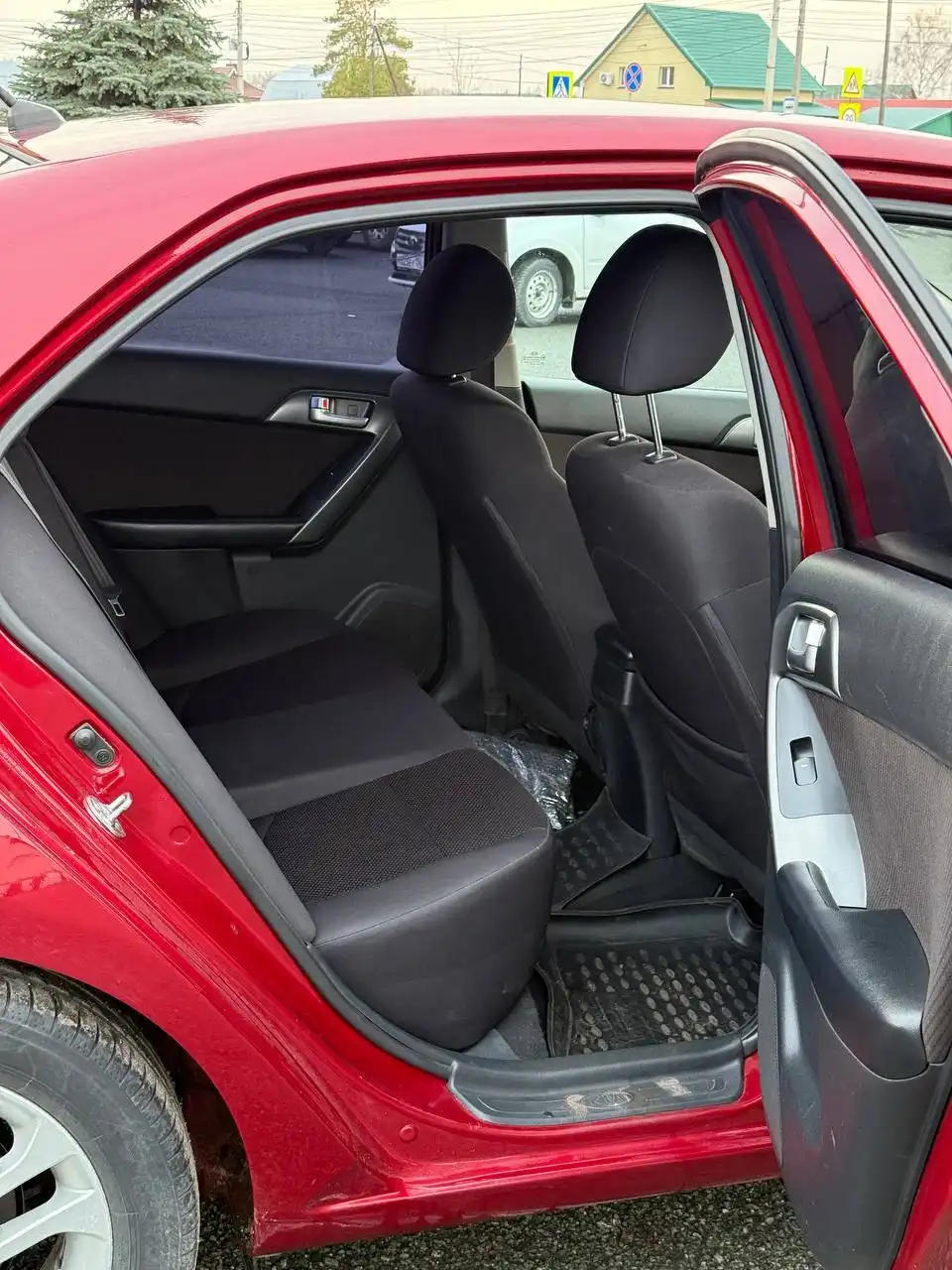 Kia Cerato 2011 года в хорошем состоянии