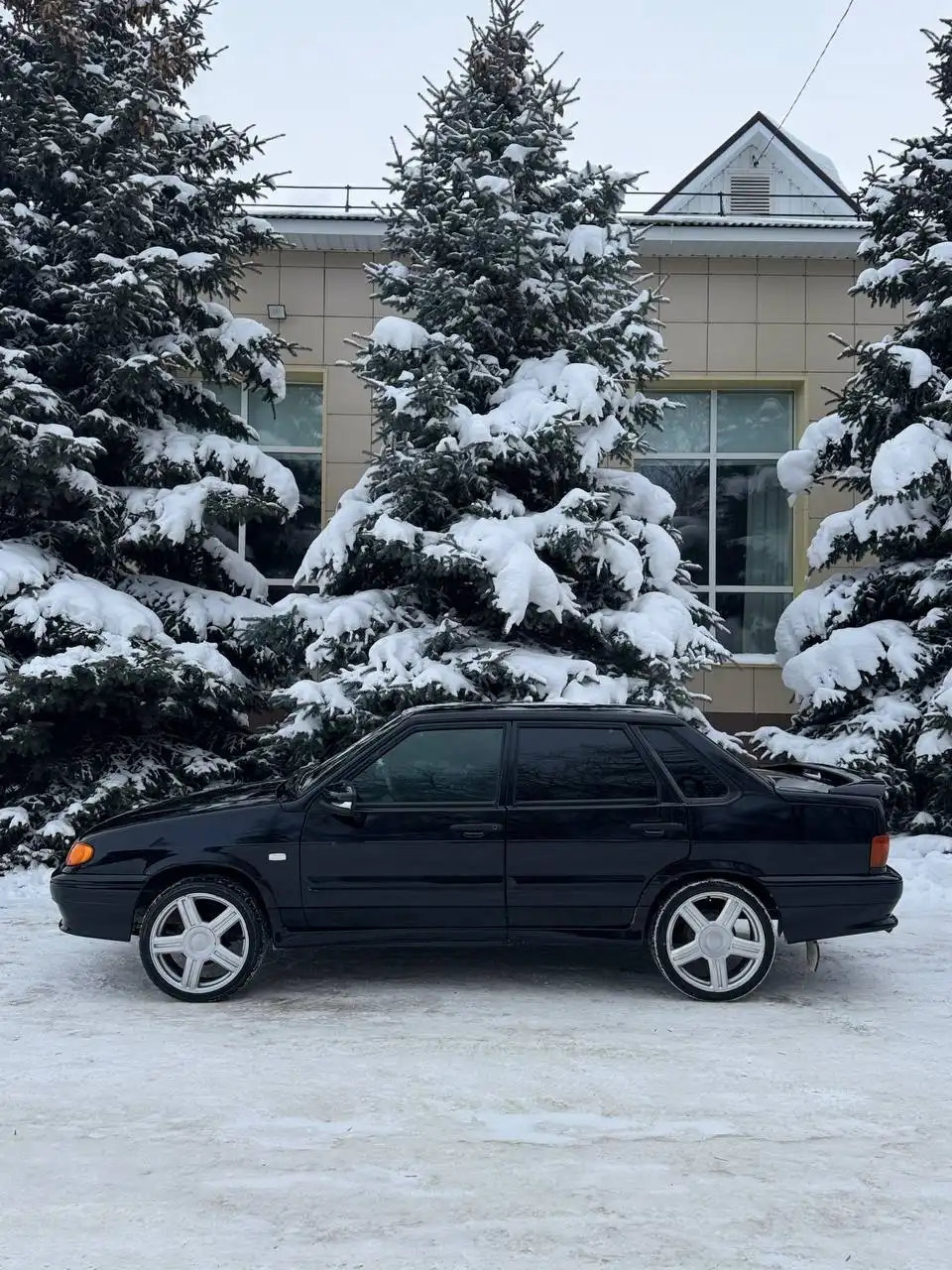 Продам автомобиль 11 лет, 2 хозяина, отличное состояние